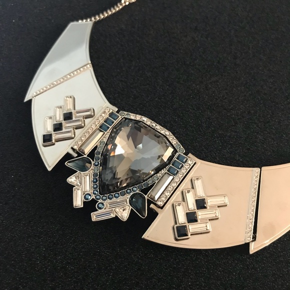 Swarovski Big Statement Bib Necklace - Picture 3 of 4